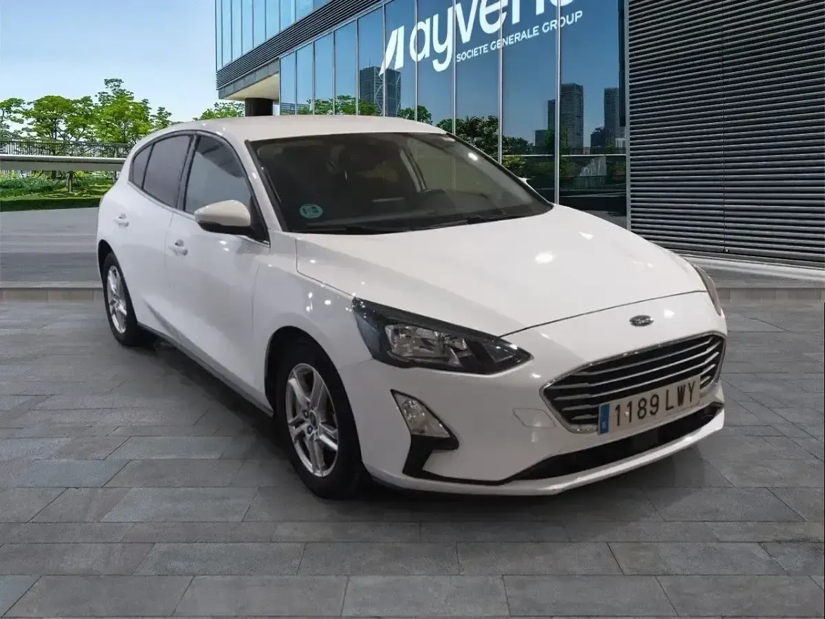 Usado Ford Focus Trend+ 120 CV (88 kW) 2022 Blanco Berlina