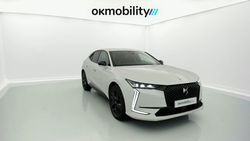 Usado DS Automobiles DS4 Performance Line Plus 225 CV (165 kW) 2022 Blanco nacarado SUV