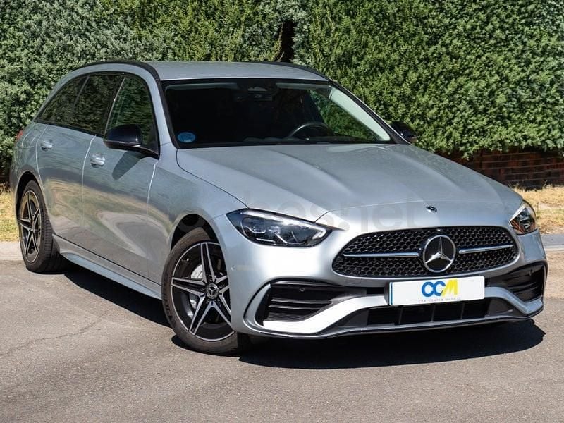Usado Mercedes C300e 313 CV (230 kW) 2023 Gris / plata Familiar