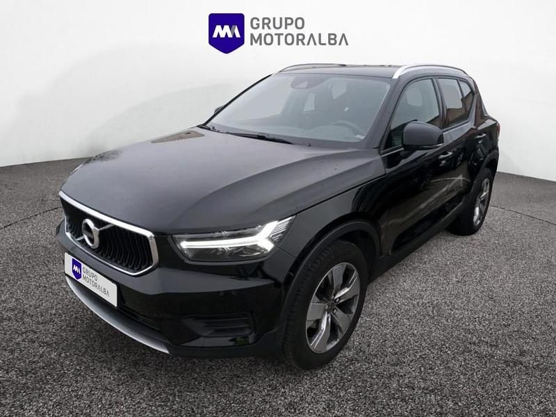Negro Usado 2021 Volvo XC40 Momentum SUV | 23.990 € (Precio justo) - Imagen 1/3