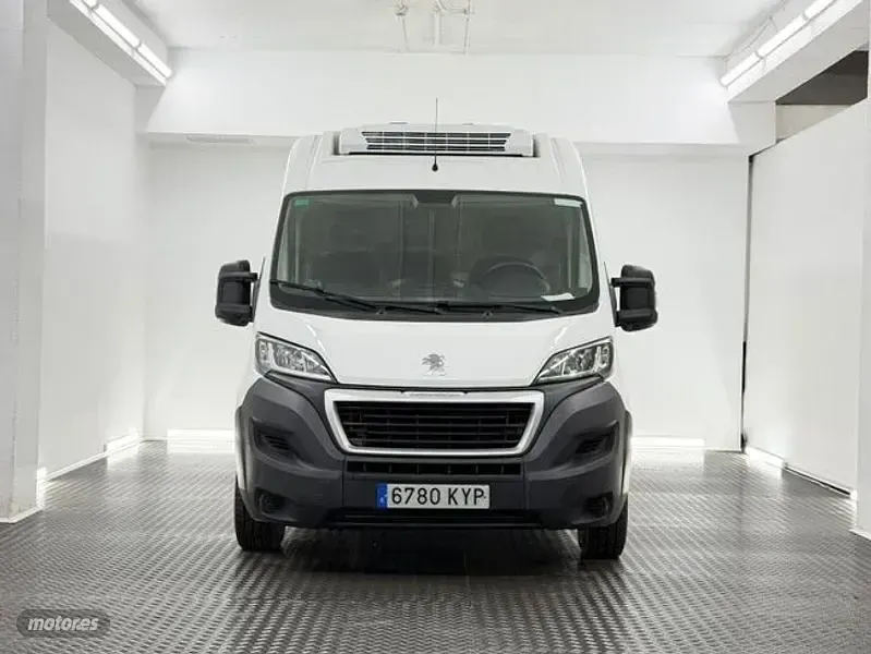 Usado Peugeot Boxer 110 CV (80 kW) 2019 Blanco Van