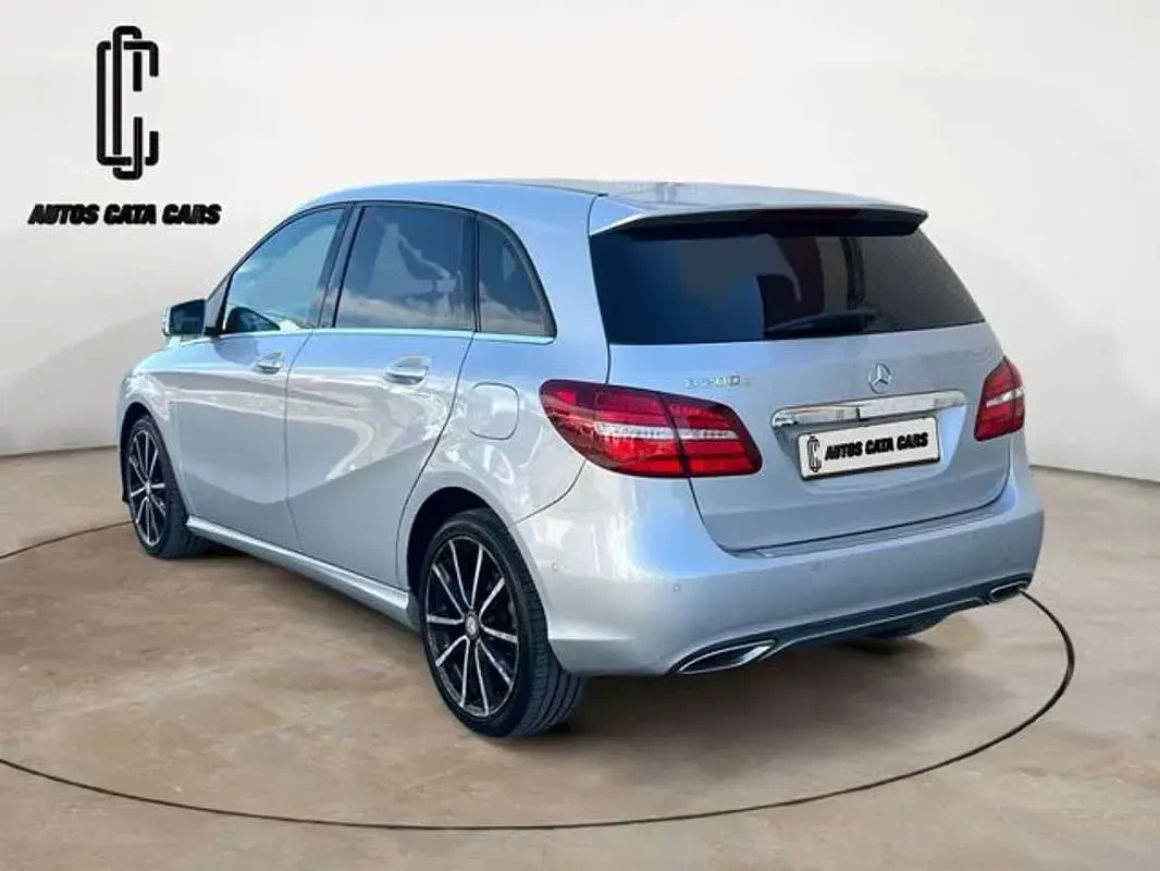 Occasion Mercedes B200 Urban 136 PK (100 kW) 2017 Grijs MPV