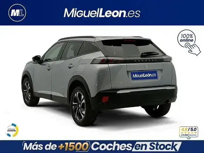 Usado Peugeot 2008 Allure 102 CV (75 kW) 2023 Gris SUV