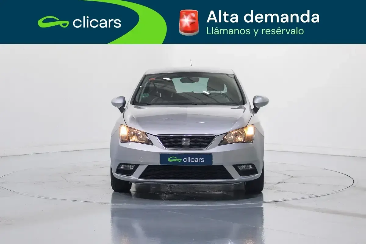 Usado Seat Ibiza Style 105 CV (77 kW) 2016 Gris / plata Berlina