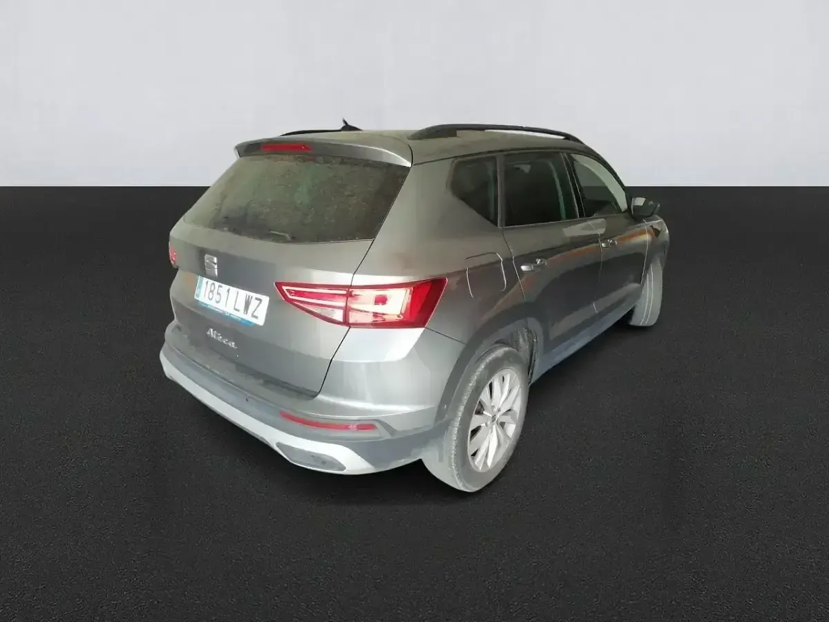 Usado Seat Ateca Style 116 CV (85 kW) 2022 Gris SUV