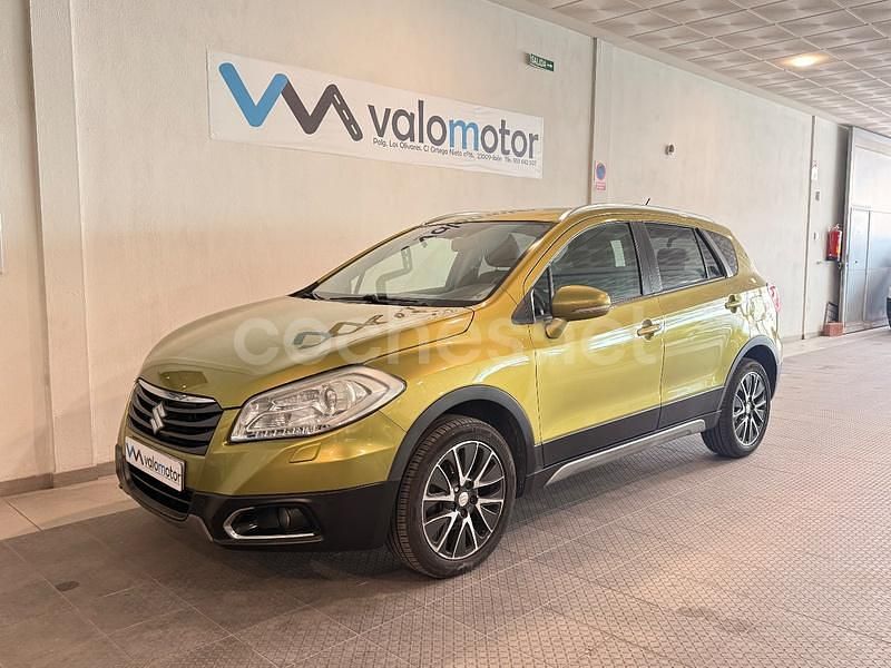 Verde Usado 2013 Suzuki SX4 S-Cross SUV | 9990 € - Imagen 1/4