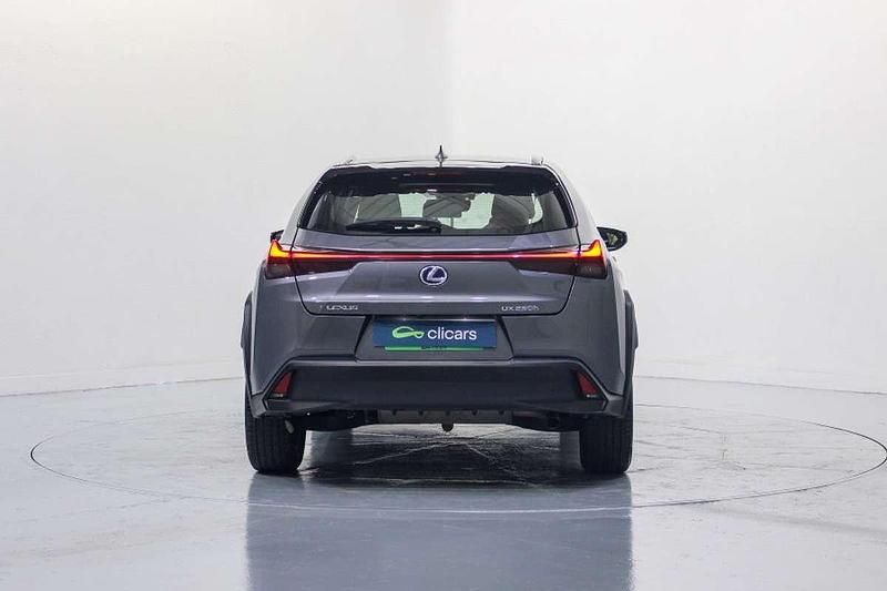 Usado Lexus UX 250h Business Edition 184 CV (135 kW) 2022 Gris SUV