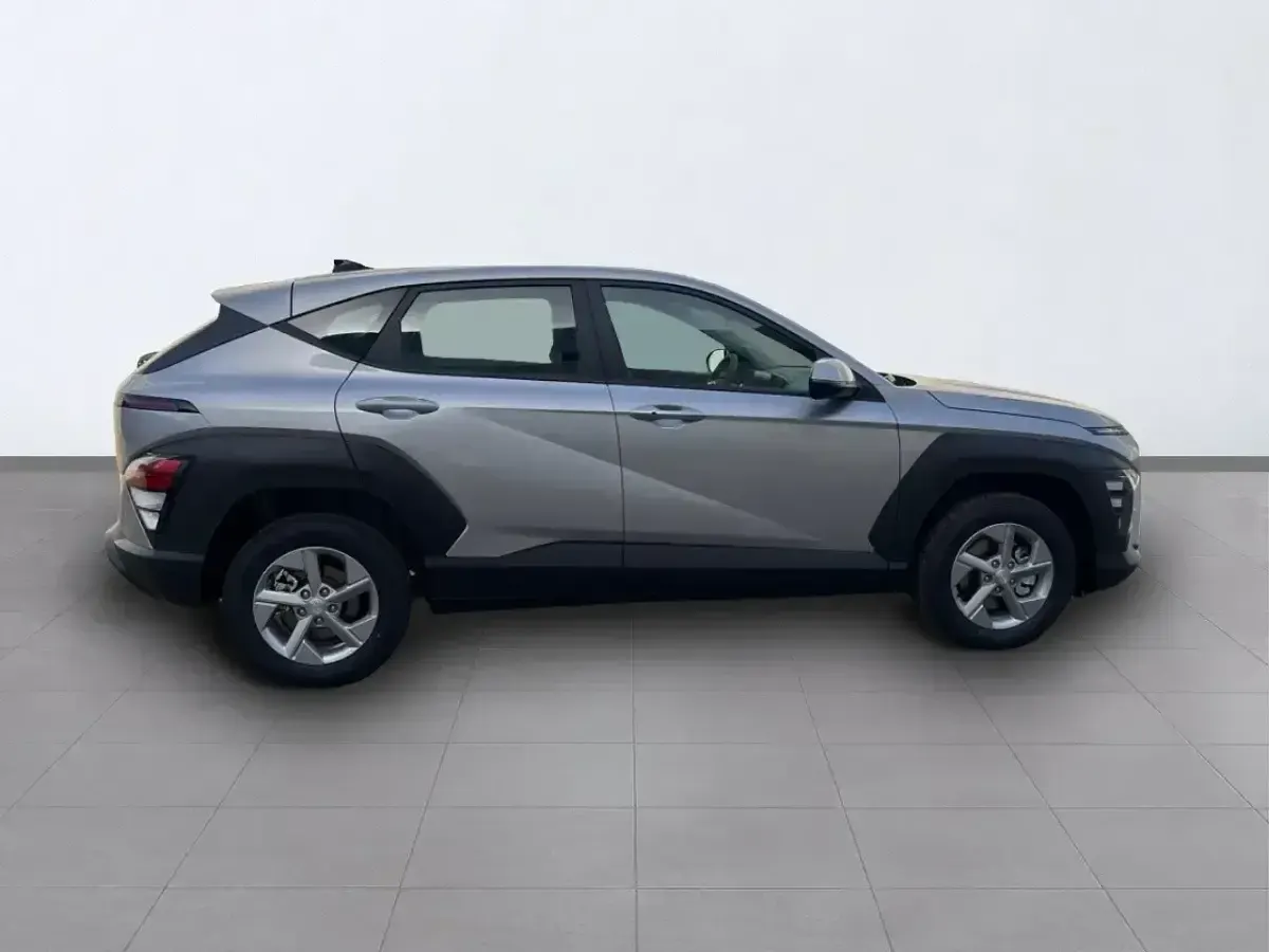Nuevo Hyundai Kona 115 CV (84 kW) 2026 Gris SUV