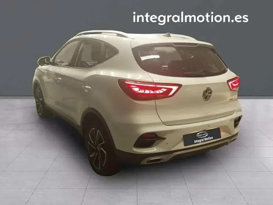Usado MG ZS Luxury 106 CV (77 kW) 2025 Blanco SUV