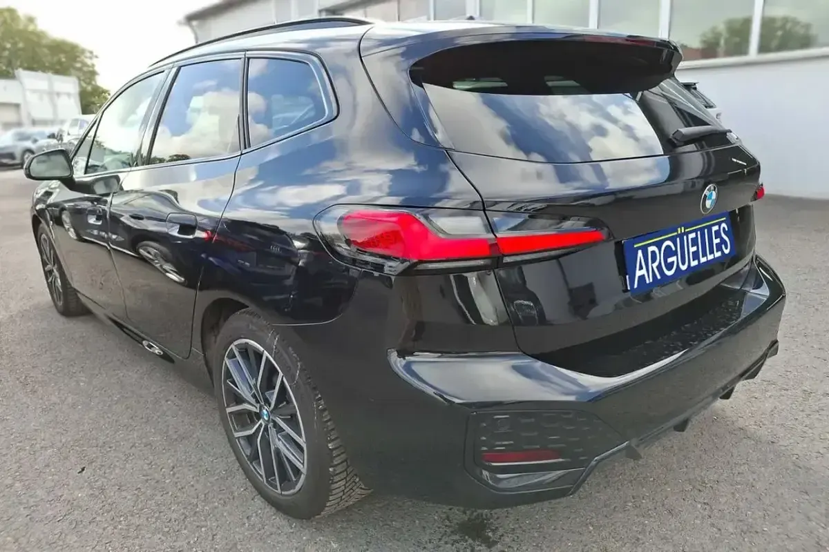 Usado BMW 223 Active Tourer M Sport 218 CV (160 kW) 2023 Negro Monovolumen