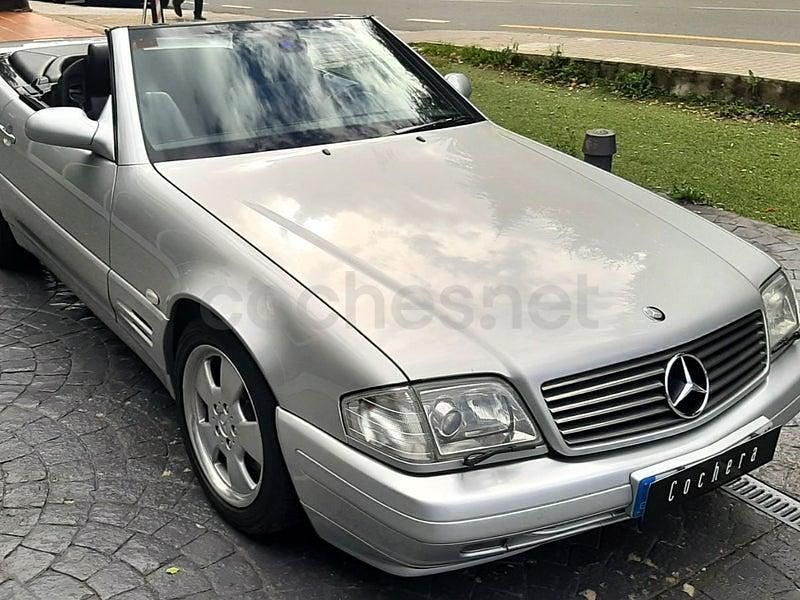 Usado Mercedes SL320 224 CV (164 kW) 2000 Gris / plata Descapotable