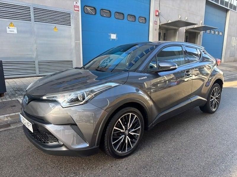 Usado Toyota C-HR Advance 122 CV (89 kW) 2018 Gris SUV