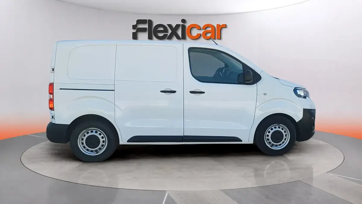 Usado Peugeot Expert 116 CV (85 kW) 2018 Blanco Van