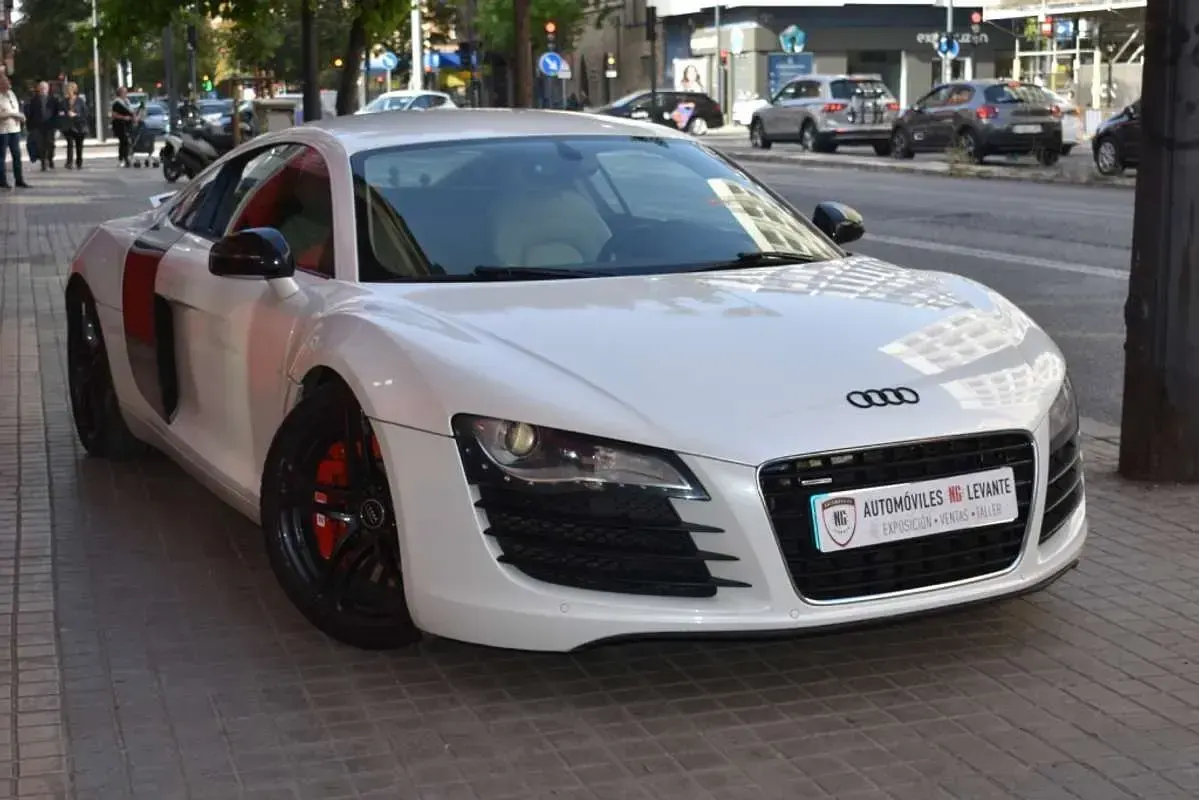 Usado Audi R8 Coupé Premium 420 CV (308 kW) 2007 Blanco Coupe