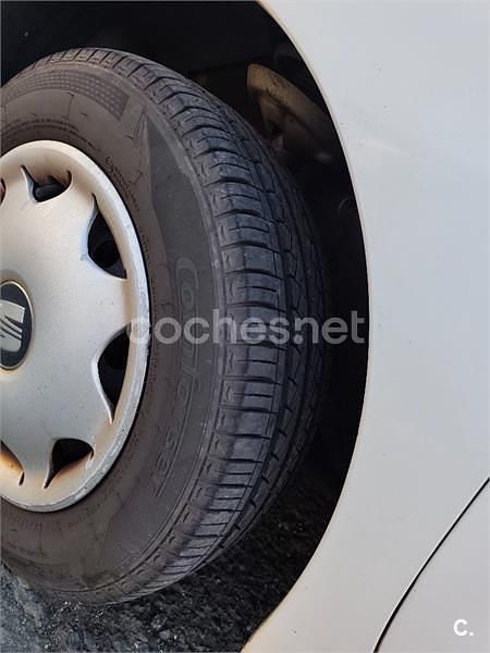 Usado Seat Ibiza Stella 68 CV (50 kW) 2001 Blanco Utilitario