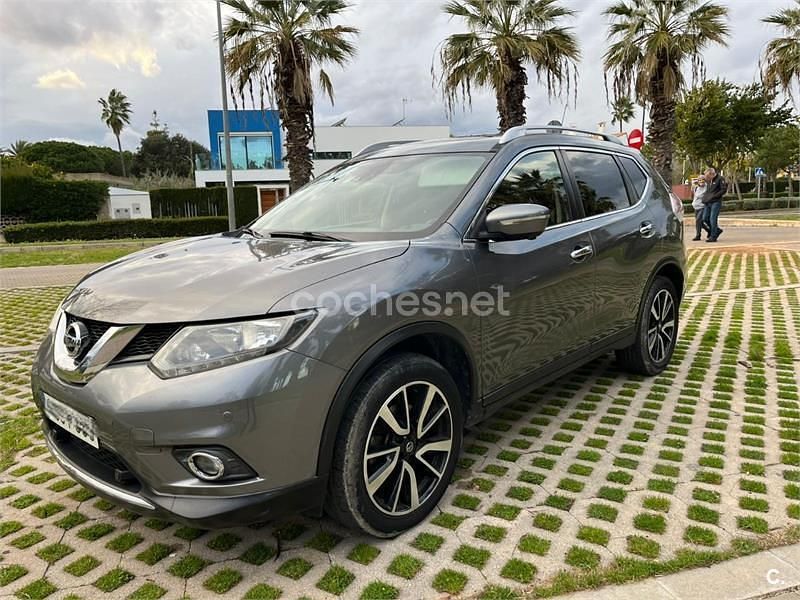 Usado Nissan X-Trail N-Connecta 130 CV (95 kW) 2016 Gris / plata SUV