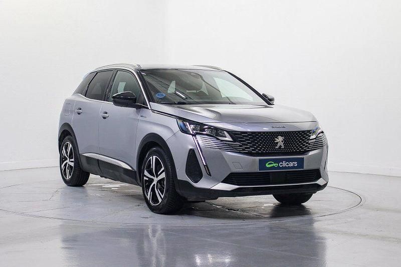 Usado Peugeot 3008 GT 300 CV (220 kW) 2022 Gris / plata SUV