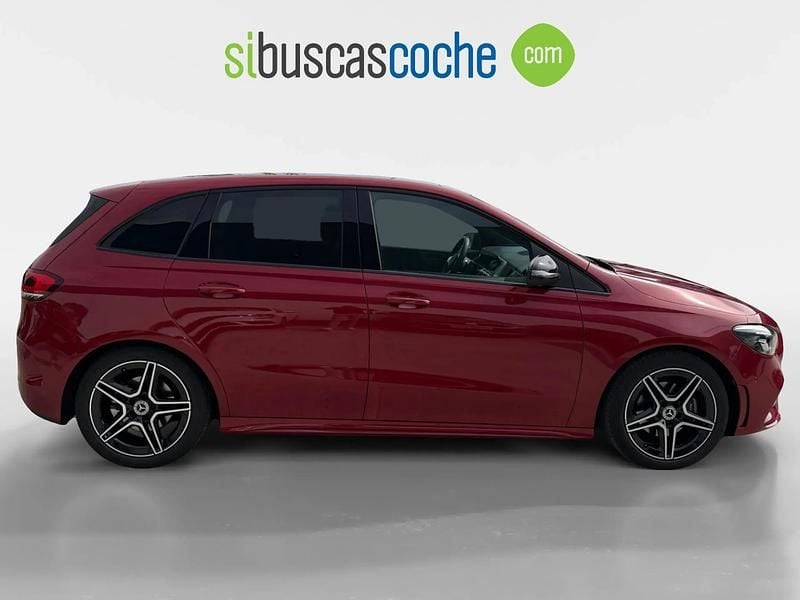 Usado Mercedes B200 163 CV (119 kW) 2022 Rojo Monovolumen
