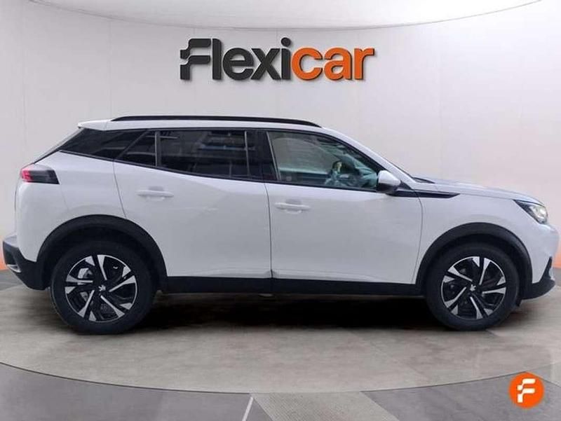 Usado Peugeot 2008 Allure 110 CV (80 kW) 2021 Blanco SUV