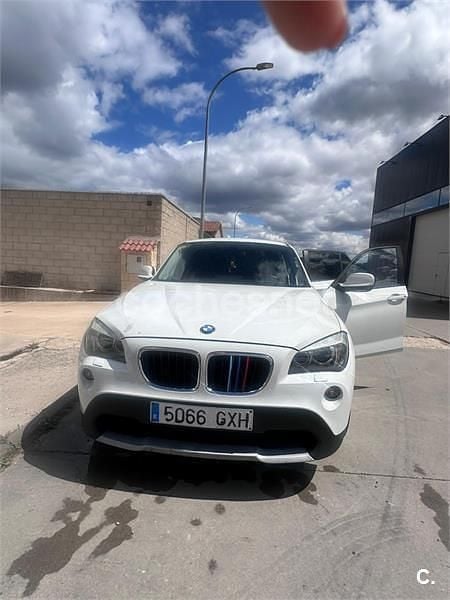 Blanco Usado 2010 BMW X1 SUV | 8200 € (Precio justo) - Imagen 1/4