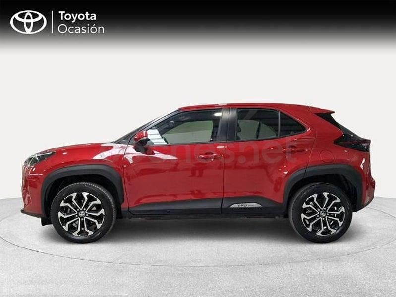 Usado Toyota Yaris Cross Active 116 CV (85 kW) 2023 Rojo SUV