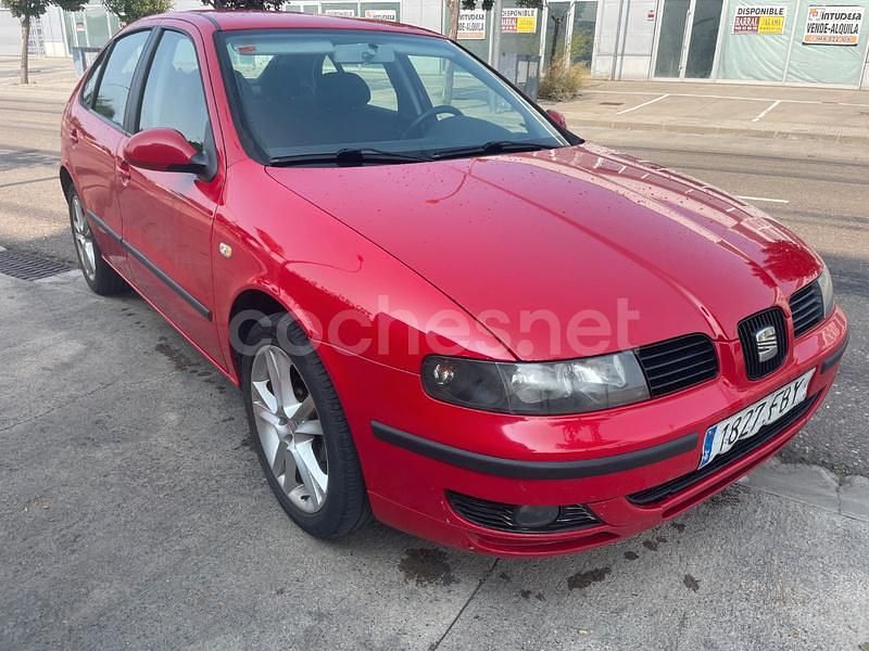 Rojo Usado 2006 Seat Leon Sport Berlina | 3500 € (Buen precio) - Imagen 1/4