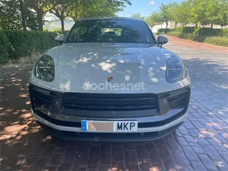 Usado Porsche Macan 265 CV (194 kW) 2023 Gris / plata SUV
