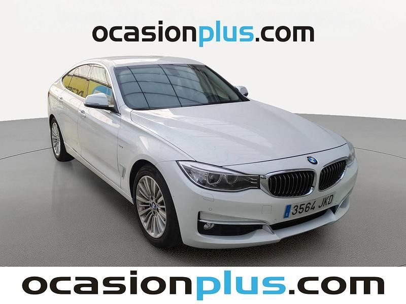 Usado BMW 320 Gran Turismo 184 CV (135 kW) 2015 Blanco Berlina