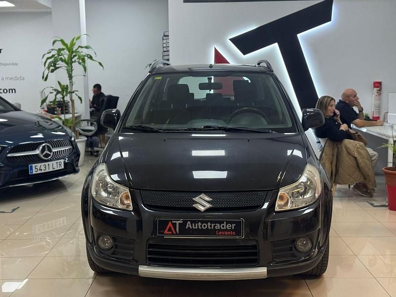 Negro Usado 2006 Suzuki SX4 GL Utilitario | 4950 € (Precio justo) - Imagen 1/4