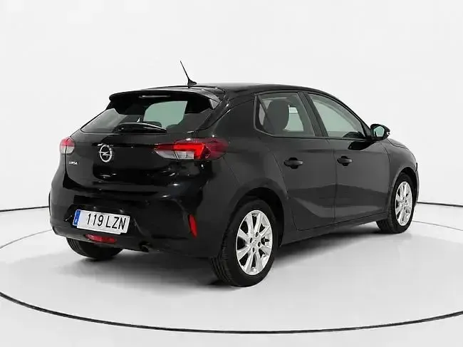 Usado Opel Corsa Edition 100 CV (73 kW) 2022 Negro Utilitario
