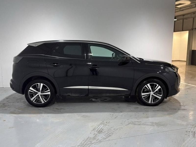 Usado Peugeot 3008 Allure 195 CV (143 kW) 2024 Negro SUV