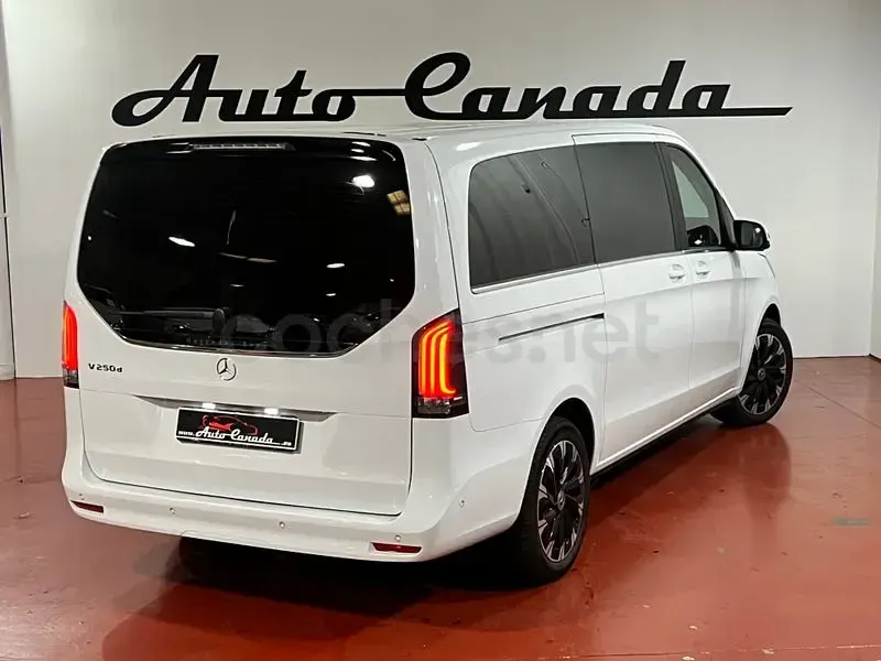 Usado Mercedes V250 Avantgarde 190 CV (139 kW) 2026 Blanco Monovolumen