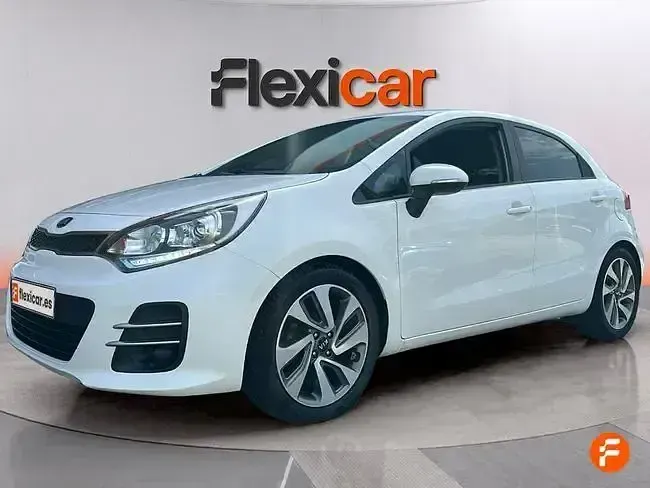 Usado Kia Rio 84 CV (61 kW) 2016 Blanco Utilitario