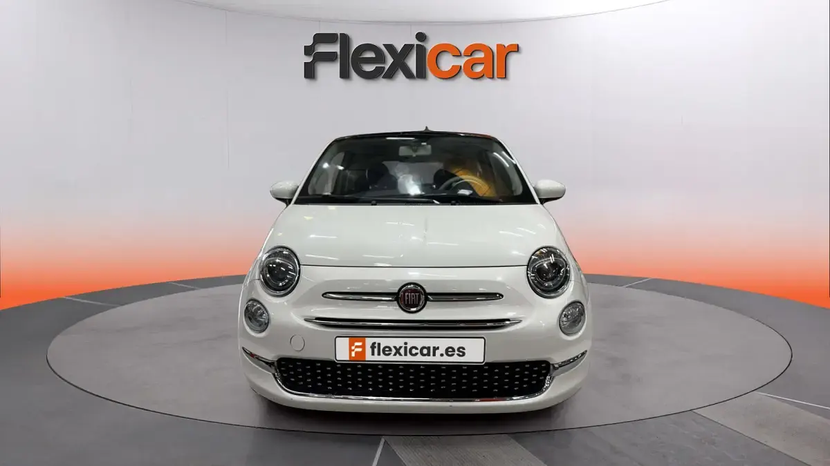 Usado Fiat 500 Dolcevita 70 CV (51 kW) 2023 Blanco Berlina