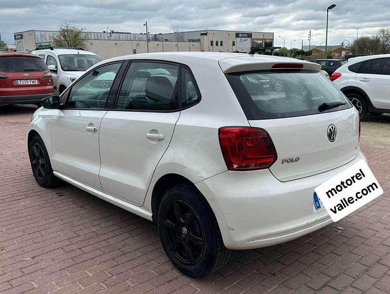 Usado VW Polo Advance 69 CV (50 kW) 2012 Blanco Utilitario