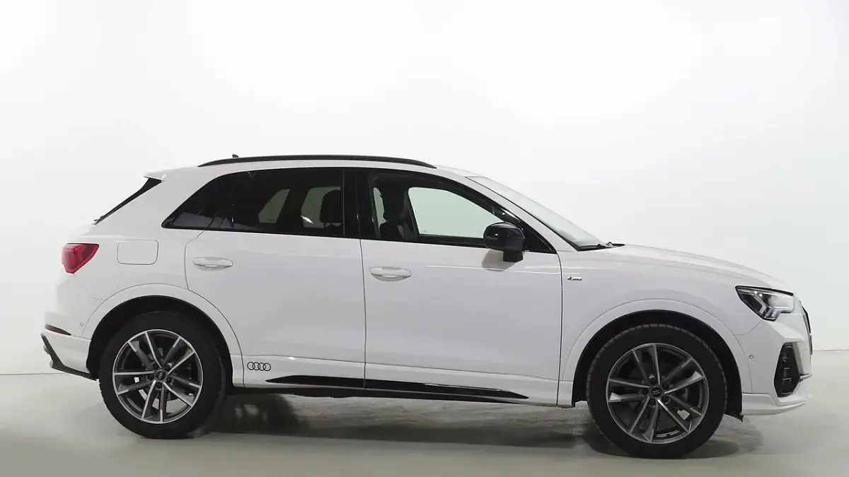 Usado Audi Q3 Ambiente 150 CV (110 kW) 2019 Blanco SUV