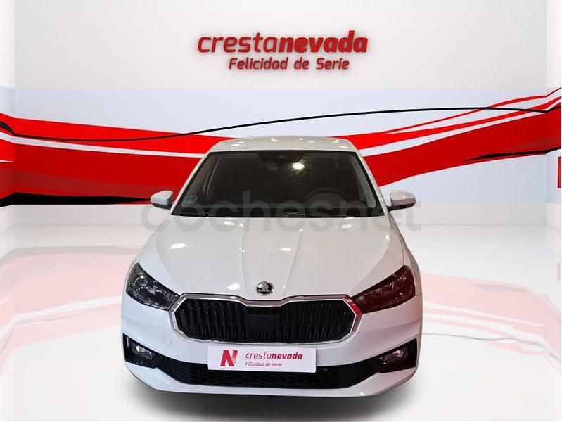 Usado Skoda Fabia Essence 80 CV (58 kW) 2024 Blanco Utilitario