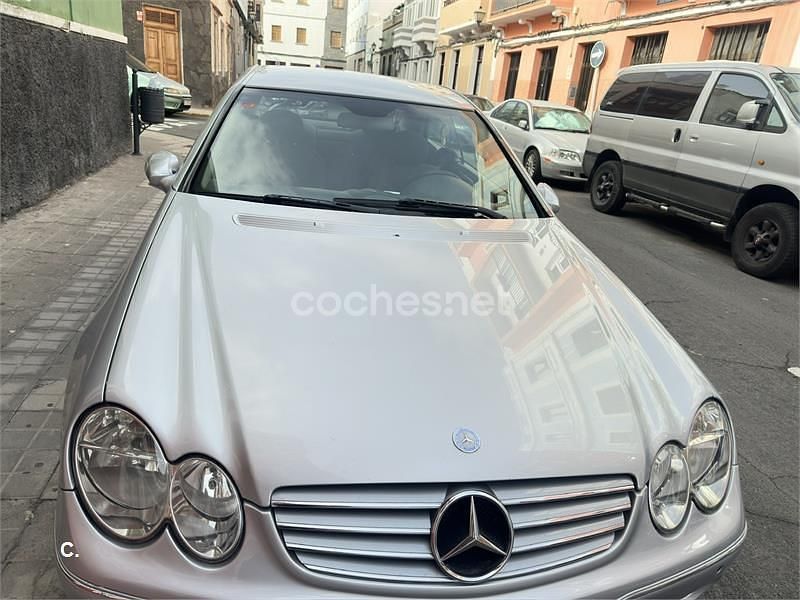 Usado Mercedes CLK270 Elegance 170 CV (125 kW) 2003 Gris / plata Coupe