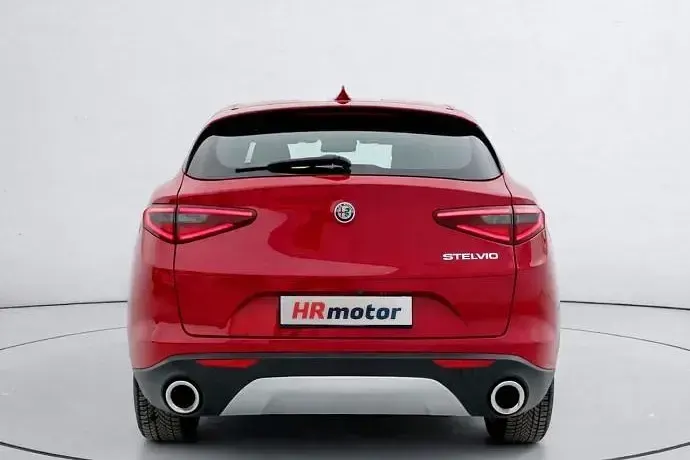 Usado Alfa Romeo Stelvio Business 160 CV (117 kW) 2019 SUV
