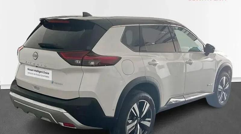 Nuevo Nissan X-Trail Tekna 204 CV (150 kW) 2025 Lunar white galaxy black SUV