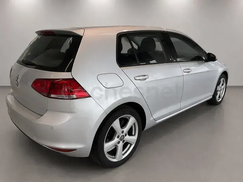 Usado VW Golf VII Edition 105 CV (77 kW) 2013 Gris / plata Berlina