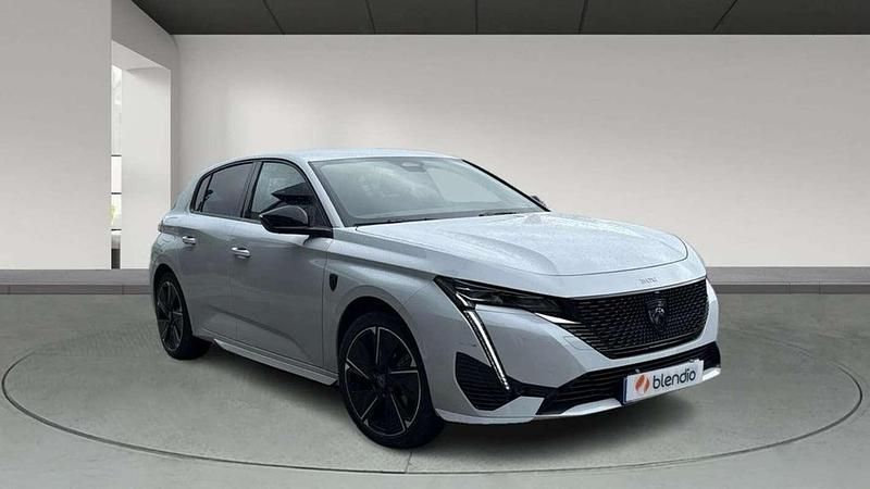 Usado Peugeot e-308 116 kW (158 CV) 2024 Blanco Utilitario