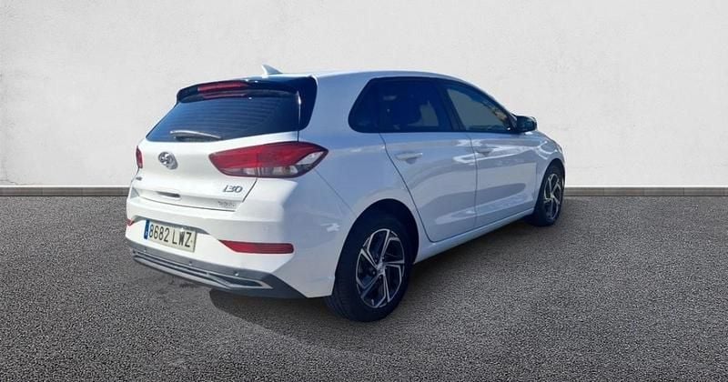 Usado Hyundai i30 120 CV (88 kW) 2022
