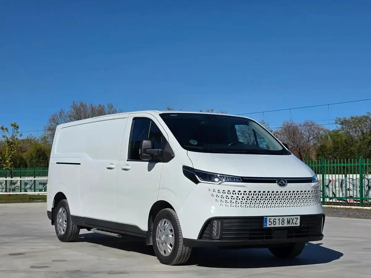 Usado Maxus V70 150 CV (110 kW) 2025 Blanco Van