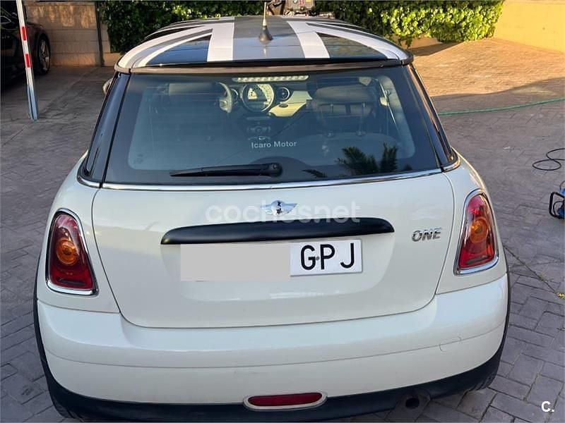 Usado Mini ONE 95 CV (69 kW) 2009 Beige Utilitario