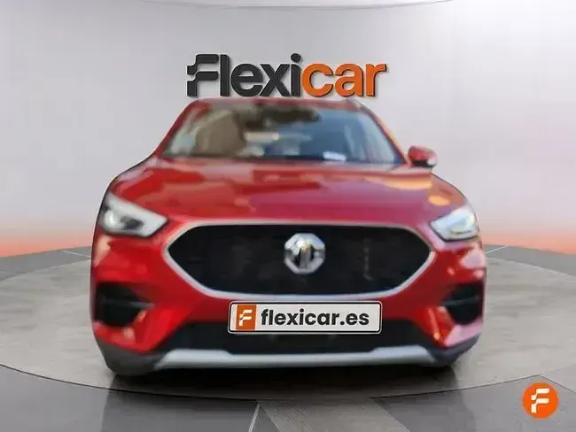 Usado MG ZS Comfort 116 CV (85 kW) 2025 Rojo SUV