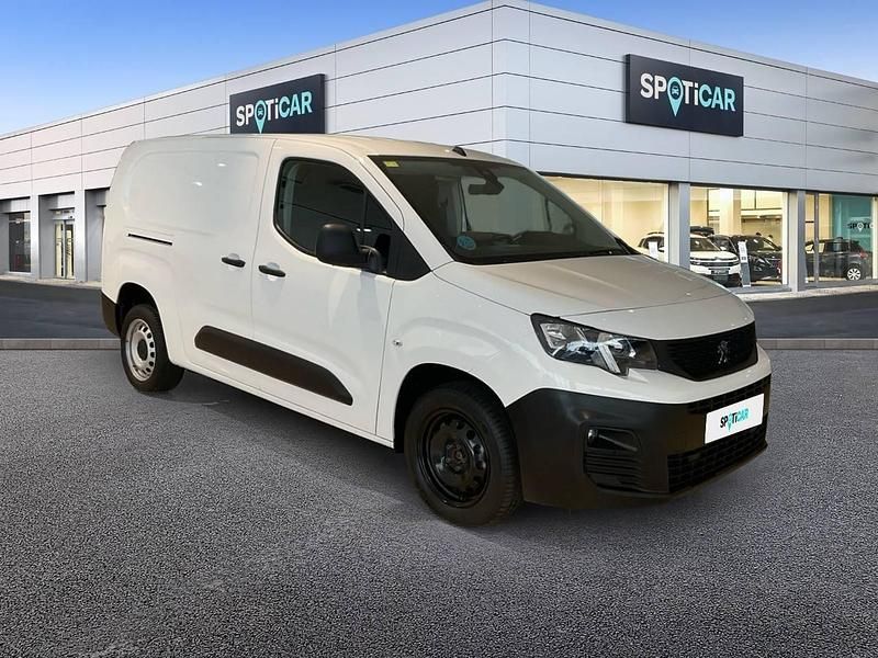 Usado Peugeot Partner Premium 98 CV (72 kW) 2020 Blanco Monovolumen