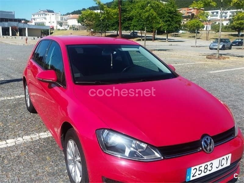 Rojo Usado 2015 VW Golf VII Advance Berlina | 9200 € (Super precio) - Imagen 1/4