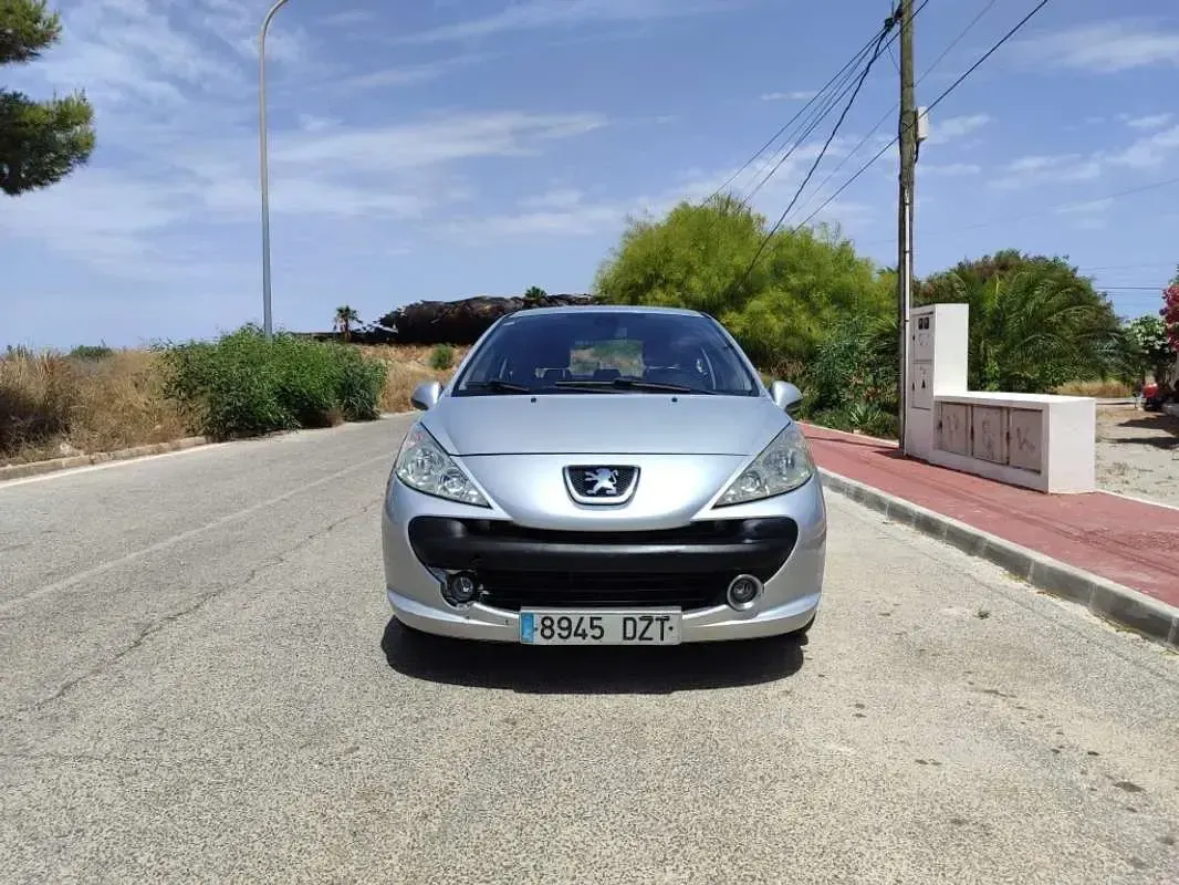 Usado Peugeot 207 109 CV (80 kW) 2006 Utilitario