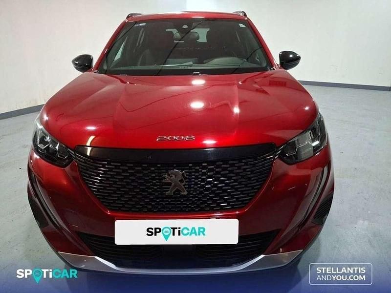 Usado Peugeot 2008 Allure 131 CV (96 kW) 2022 Rojo SUV